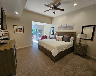 7700 E Gainey Ranch Road - Photo Thumbnail 15