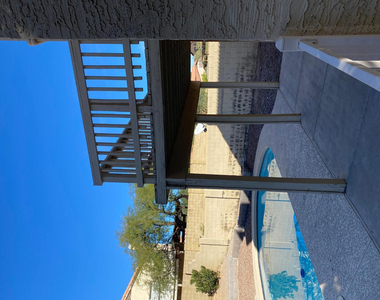 9828 S 44th Street - Photo Thumbnail 30