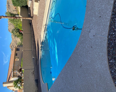 9828 S 44th Street - Photo Thumbnail 32