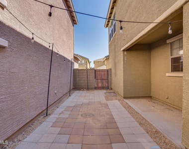3771 E Kristal Way - Photo Thumbnail 44