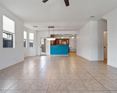 3771 E Kristal Way - Photo Thumbnail 8