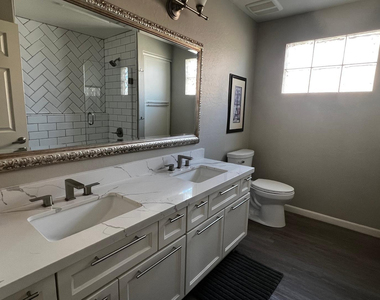 9405 E Quarry Trail - Photo Thumbnail 30