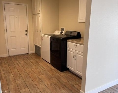 25424 S Wyoming Avenue - Photo Thumbnail 14
