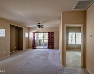 7401 W Arrowhead Clubhouse - Photo Thumbnail 26