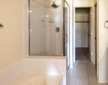 7401 W Arrowhead Clubhouse - Photo Thumbnail 31