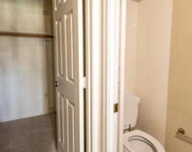 7401 W Arrowhead Clubhouse - Photo Thumbnail 42