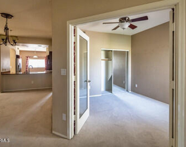 7401 W Arrowhead Clubhouse - Photo Thumbnail 22