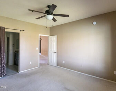 7401 W Arrowhead Clubhouse - Photo Thumbnail 40