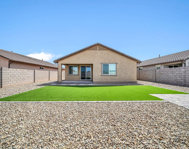 13244 W Ranch Gate Road - Photo Thumbnail 32
