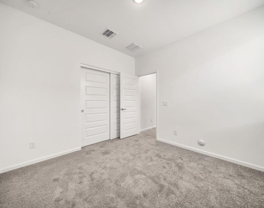 13244 W Ranch Gate Road - Photo Thumbnail 23