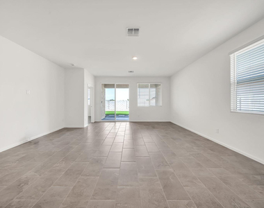 13244 W Ranch Gate Road - Photo Thumbnail 4