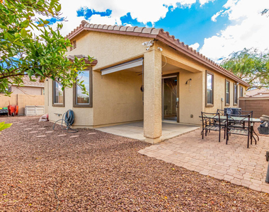 2624 W Beautiful Lane - Photo Thumbnail 28