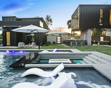 10019 N 57th Street - Photo Thumbnail 70