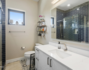 10019 N 57th Street - Photo Thumbnail 48