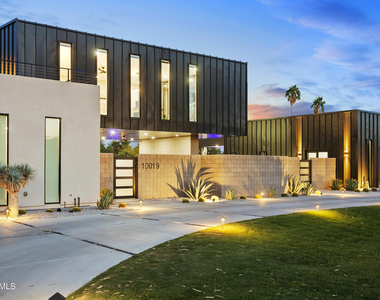 10019 N 57th Street - Photo Thumbnail 5