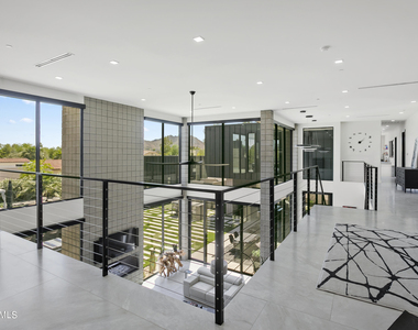 10019 N 57th Street - Photo Thumbnail 45