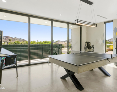 10019 N 57th Street - Photo Thumbnail 61