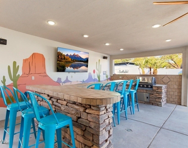 8140 E Pine Drive - Photo Thumbnail 15