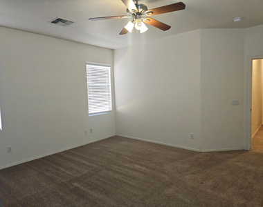 18515 W Caribbean Lane - Photo Thumbnail 19