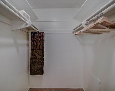8420 E Keim Drive - Photo Thumbnail 34