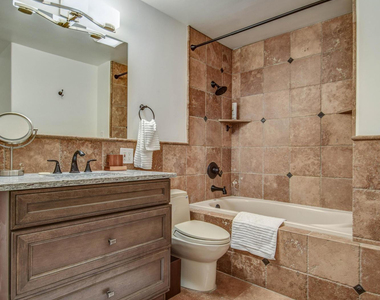 8420 E Keim Drive - Photo Thumbnail 33