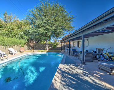 8420 E Keim Drive - Photo Thumbnail 47
