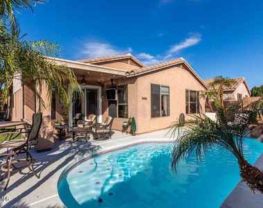 9237 W Irma Lane - Photo Thumbnail 35