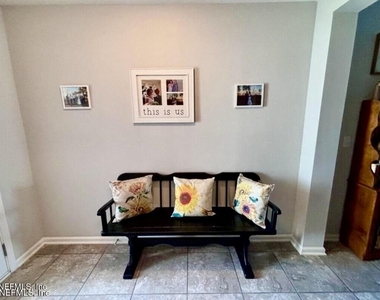 15670 Coulter Court - Photo Thumbnail 4