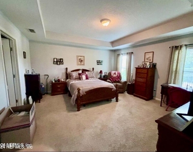 15670 Coulter Court - Photo Thumbnail 8