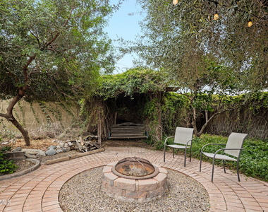 8543 E Mitchell Drive - Photo Thumbnail 31