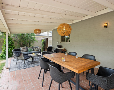 8543 E Mitchell Drive - Photo Thumbnail 38