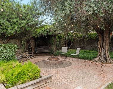 8543 E Mitchell Drive - Photo Thumbnail 35
