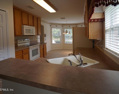 1721 Keswick Road - Photo Thumbnail 2