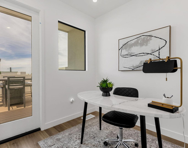 4220 N 32nd Street - Photo Thumbnail 41