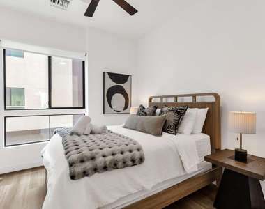 4220 N 32nd Street - Photo Thumbnail 26