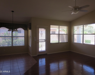 19969 N 63rd Drive - Photo Thumbnail 6