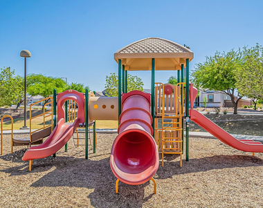 30738 W Columbus Avenue - Photo Thumbnail 32