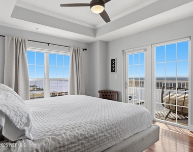 400 E Bay Street - Photo Thumbnail 22