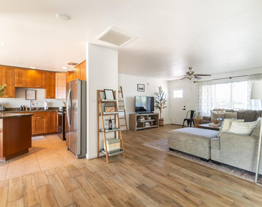 7435 E Granada - Photo Thumbnail 11