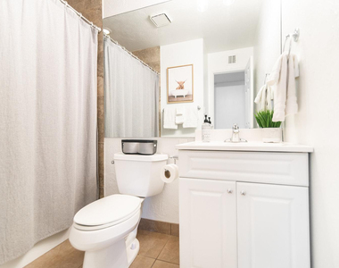 7435 E Granada - Photo Thumbnail 22