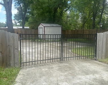 5227 Bunche Drive - Photo Thumbnail 19