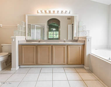 11516 Joliet Falls Lane - Photo Thumbnail 8