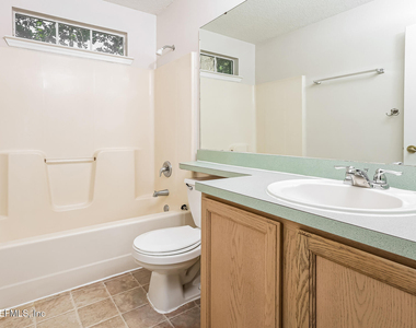 11516 Joliet Falls Lane - Photo Thumbnail 12