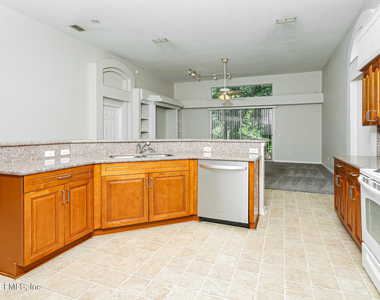 11516 Joliet Falls Lane - Photo Thumbnail 2