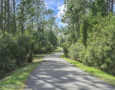 467 Blue Daze Street - Photo Thumbnail 23