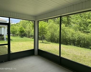 11561 Admirals Cove Drive - Photo Thumbnail 8