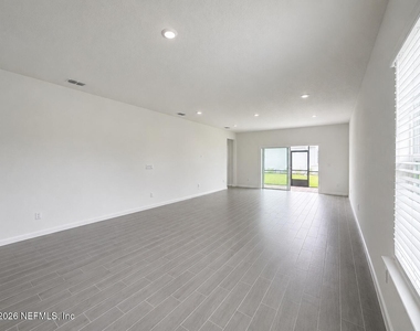 112 Wrensong Place - Photo Thumbnail 8