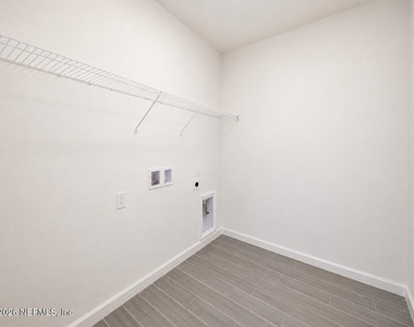 112 Wrensong Place - Photo Thumbnail 21