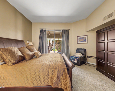 4106 E Sunnyside Drive - Photo Thumbnail 16
