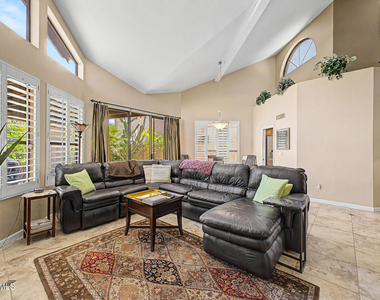4106 E Sunnyside Drive - Photo Thumbnail 7